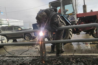 В Самаре в 2021 году заменят 1200 пешеходных ограждений