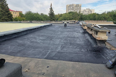 Жалобы родителей в соцсетях ускорили ремонт крыши в детском саду в Самаре