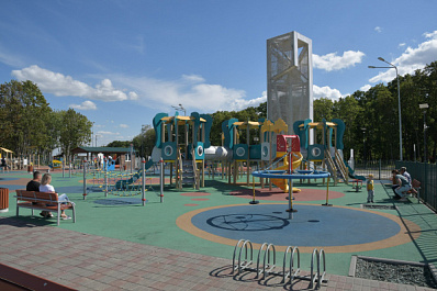 В Чапаевске проверят работы по обновлению дворов