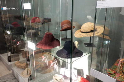 Одежда и украшения разных эпох: новая выставка открылась в Самарском областном музее Алабина