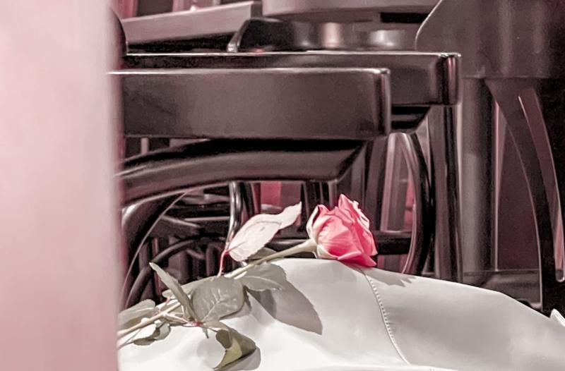 Цветы – норм, телефон – стрем: самарцы рассказали об ожиданиях от первого свидания