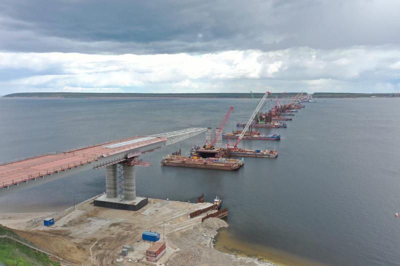 Строительство дороги "Обход Тольятти" и моста через Волгу обсудили на совещании у Президента Владимира Путина
