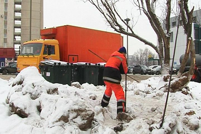 Колодец на Московском шоссе очистят в ближайшее время