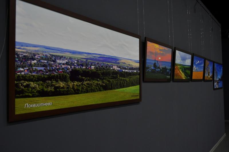 В Самарском историческом парке "Россия - моя история" проходит фотовыставка "Край родной"