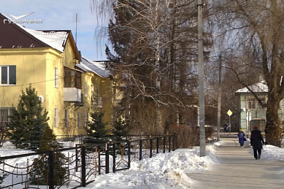 В Усть-Кинельском обновили фасад многоквартирного дома