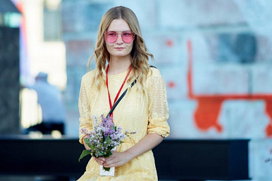 Самарский писатель Александра Шалашова представит роман о подростках в эпоху карантина