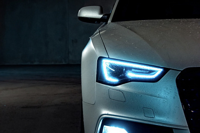 Опрос: треть российских водителей разговаривают со своим автомобилем