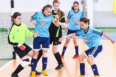 Самарские футболистки вернулись с первенства России с медалями