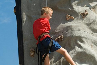 Тольяттинский скалолаз в одиночку представил регион на Всероссийской спартакиаде учащихся