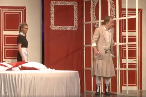 Театральная премьера и выставка мобильной фотографии. Другой Тольятти