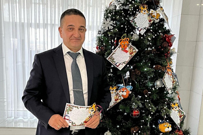 Министр спорта Самарской области исполнил желание юного боксера