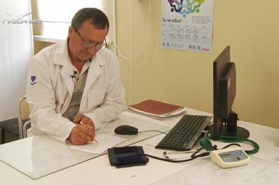 В новом ФАПе в Большечерниговском районе принимают пациентов