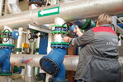 В Жигулевске и Отрадном тепло начало поступать в жилые дома