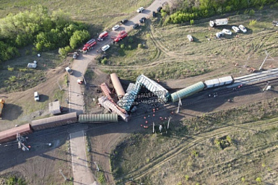 Из-за схода 15 вагонов в Самарской области задержались несколько пассажирских поездов