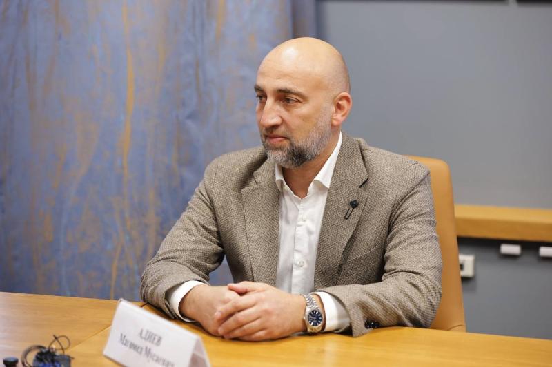 Магомед Адиев - новый главный тренер "Крыльев Советов"