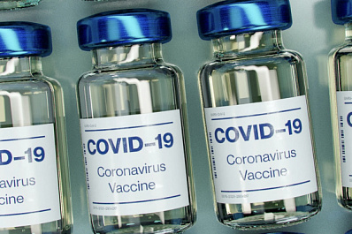 В России прививку назальной вакциной от COVID-19 включили во временные рекомендации