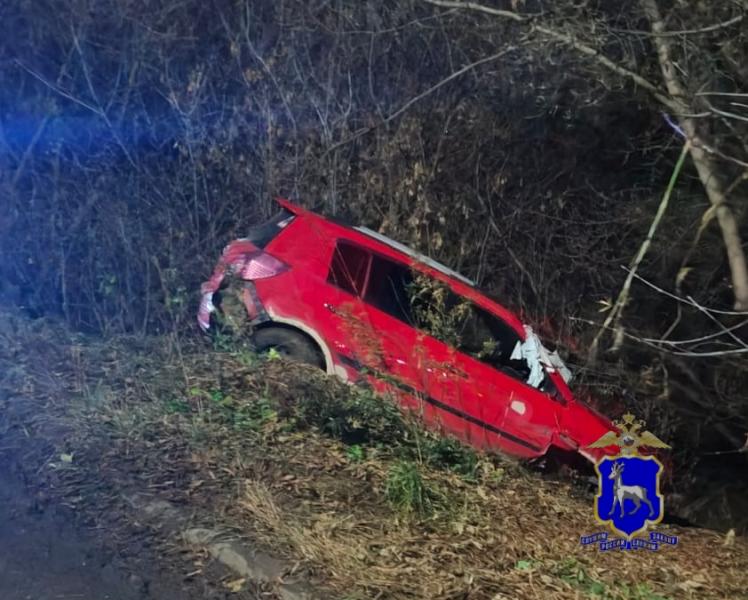 В Сызрани пьяный парень без прав на иномарке сбил двух велосипедистов