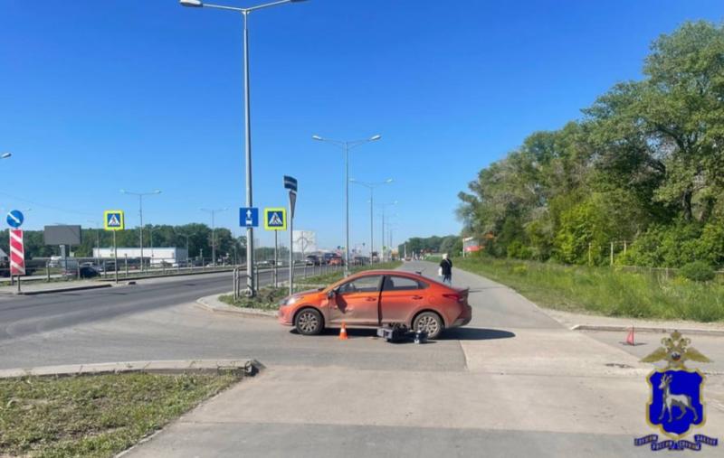 Утром 28 мая в Самаре водитель моноколеса на скорости врезался в иномарку