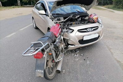 В Самаре госпитализировали мотоциклиста, которого сбил водитель иномарки