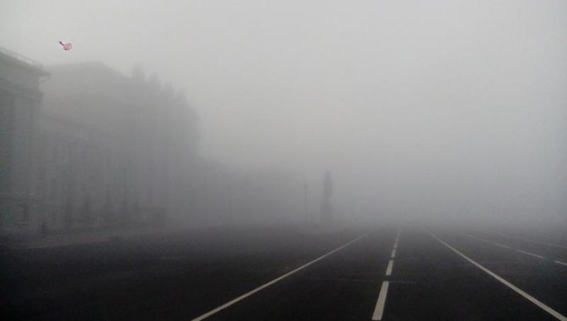 Фотоподборка: Самару с утра окутал густой туман, а реки "закипели"