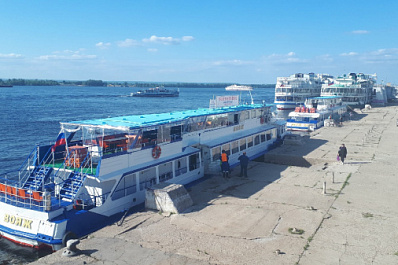 Изменился график движения теплоходов между Самарой и Винновкой