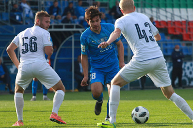 Субботний матч чемпионата ПФЛ в Самаре отменен из-за коронавируса 