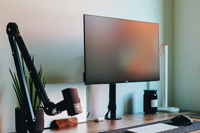 Почти 150 тысяч блогеров и пабликов с аудиторией более 10 тысяч человек вошли в перечень РКН