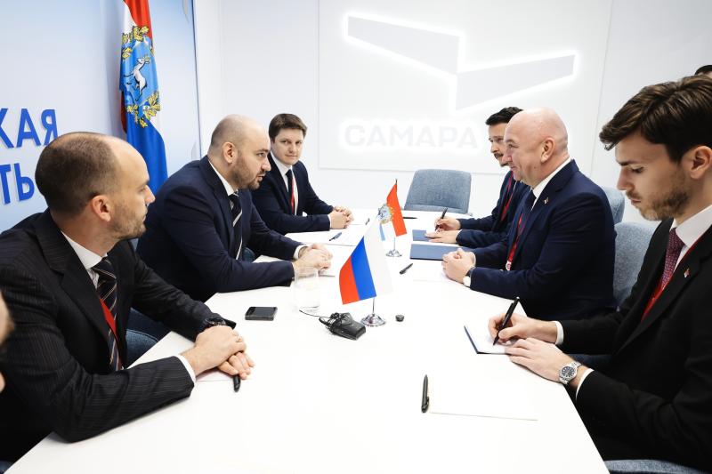 Еще 43 млрд инвестиций: третий день работы на ПМЭФ делегации Самарской области во главе с губернатором Вячеславом Федорищевым