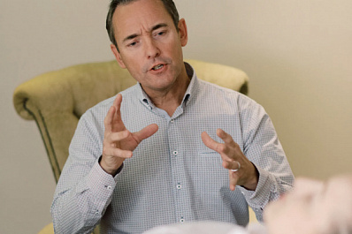 С 1 июля в городских поликлиниках начнут работать психологи