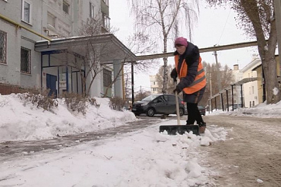 Более 120 жалоб получено на плохую уборку снега во дворах региона 