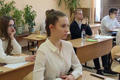 Безопасный ЕГЭ: какие антиковидные меры примут на школьных экзаменах