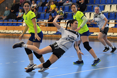 Гандбольная "Лада" узнала, с кем сразится за Кубок ЕГФ