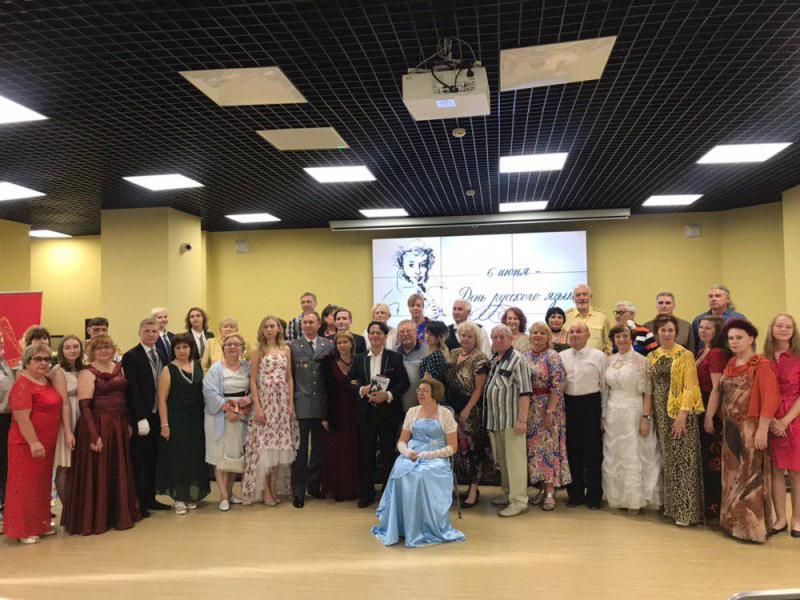 В Самаре в день рождения Пушкина прошел праздничный бал