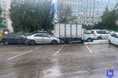 В Самаре малолитражка спровоцировала массовое ДТП