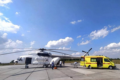 Ребенок был на ИВЛ: санавиация в Самарской области эвакуировала семью после ДТП