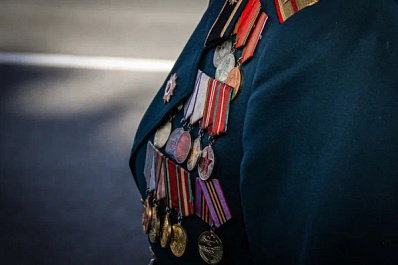 Член Общественной палаты РФ Екатерина Колотовкина рассказала о проекте "Китель Победы"