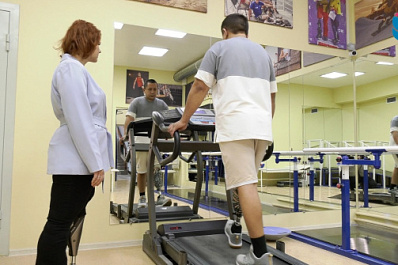 Индивидуальный подход, скорость и качество: самарское предприятие помогает людям с ампутацией вернуться к привычной жизни