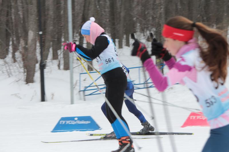 В Самаре стартовал второй день 84-х лыжных гонок на призы "Волжской коммуны"