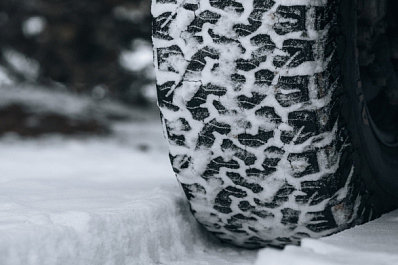 На участке федеральной трассы М5 ограничили движение транспорта из-за непогоды