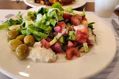 Мнение эксперта: главным блюдом на новогоднем столе должен стать капустный салат