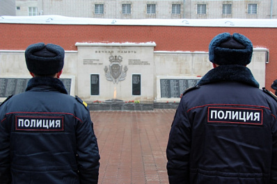 В Самаре почтили память сотрудников областного УВД, погибших при пожаре