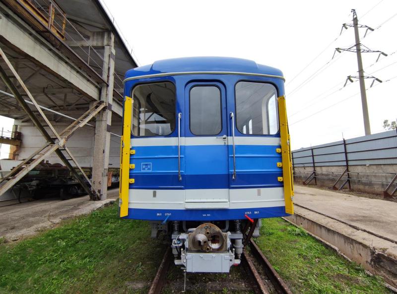Светодиодная подсветка, новые колеса: в Самару привезли 5 обновленных вагонов метро
