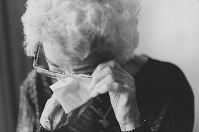 В полиции объяснили, где сейчас находится внук, который жестоко избил свою бабушку в Самаре