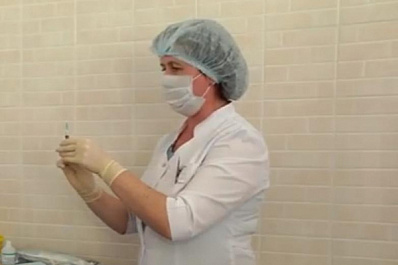 Жителям Самарской области рассказали, когда стоит вакцинироваться от COVID-19 и гриппа