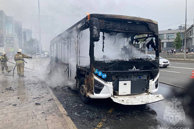 Прокуратура организовала проверку после возгорания автобуса № 91 в Самаре