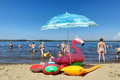 В Самарской области на пляжах запретили купаться голышом