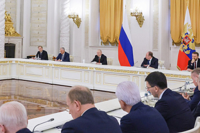 Путин: "Командная работа станет главным критерием в конкурсе "Лидеры России"