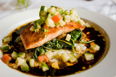 Набор веса, потеря волос и усталость могут быть признаками йододефицита