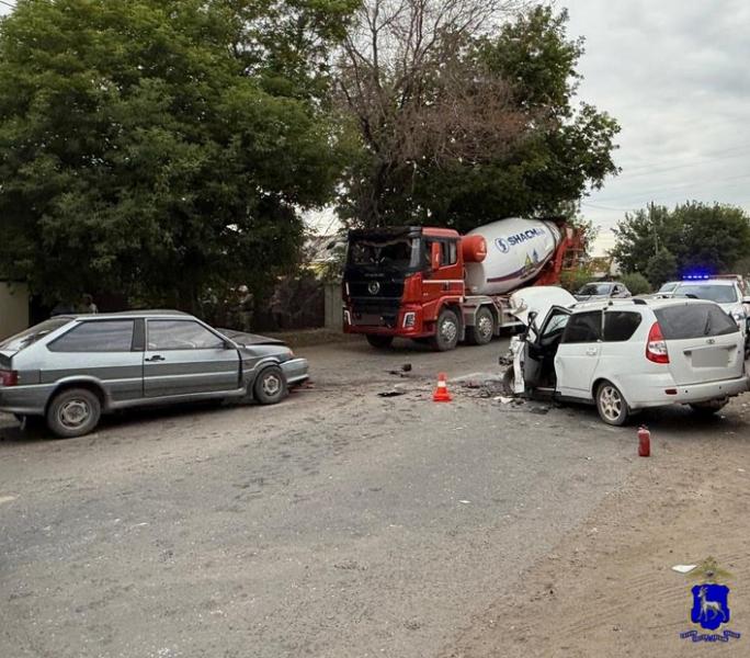 В Самарской области на трассе легковушка вылетела в кювет, водитель погиб