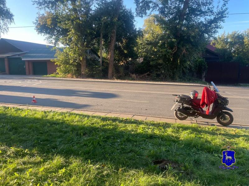 В Тольятти водитель Kia Rio погиб, влетев в столб